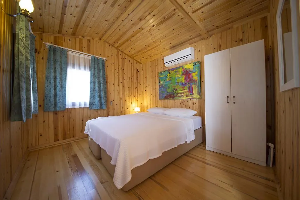 Bed & Breakfast Bal Badem Bungalow Datça