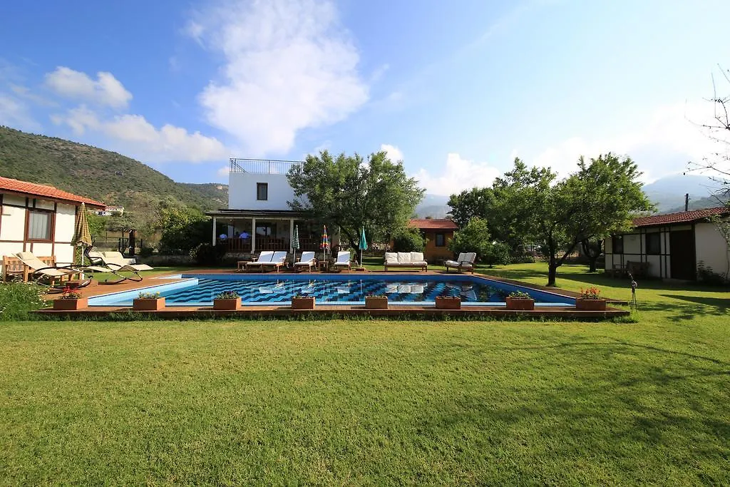 Bed & Breakfast Bal Badem Bungalow Datça