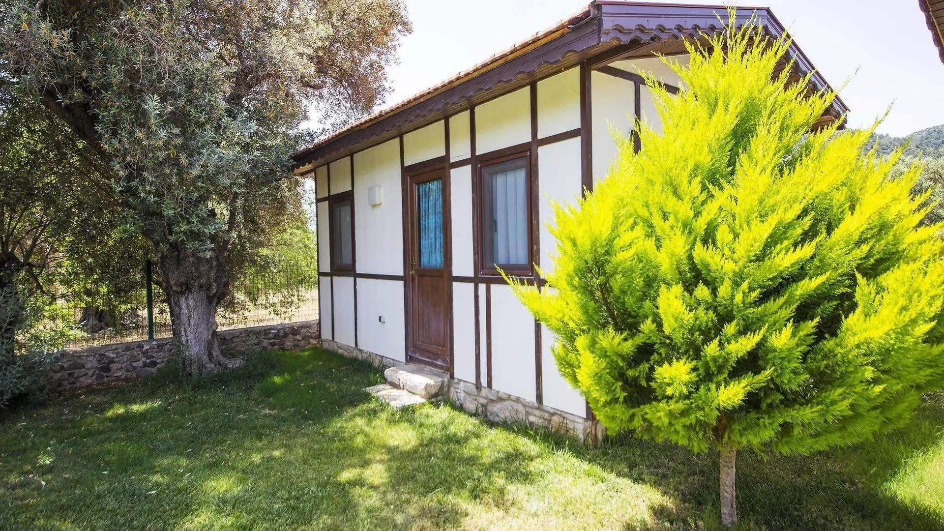 Bal Badem Bungalow Datça Bed & Breakfast